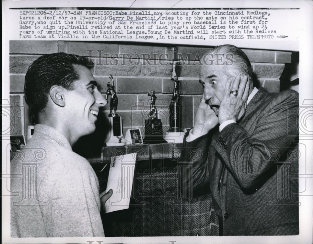 1957 Babe Pinella Cincinnati Red Legs & Garry De Martini - Historic Images