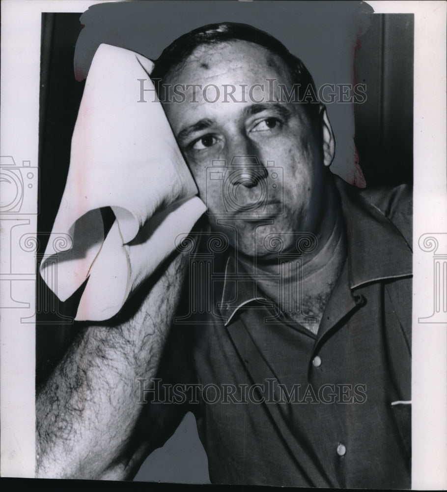 1955 St. Louis Cardinals Manager Harry "The Hat" Walker Soothing Ear - Historic Images