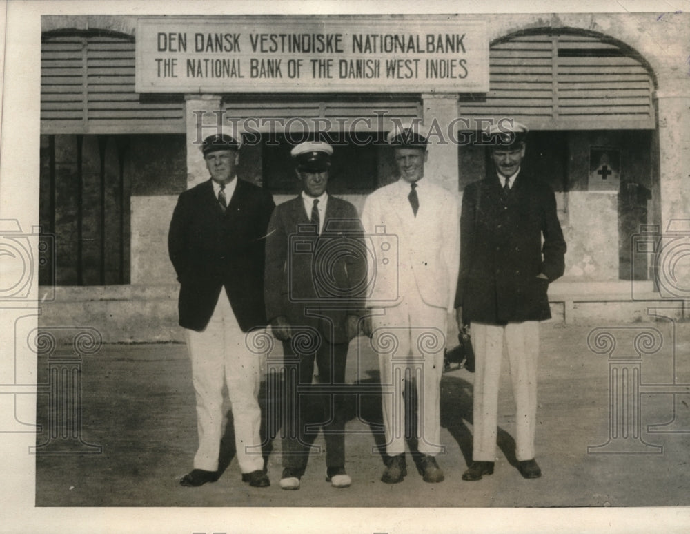 1923 Four Amateur Yachtsmen arrived after four thousand miles cruise - Historic Images
