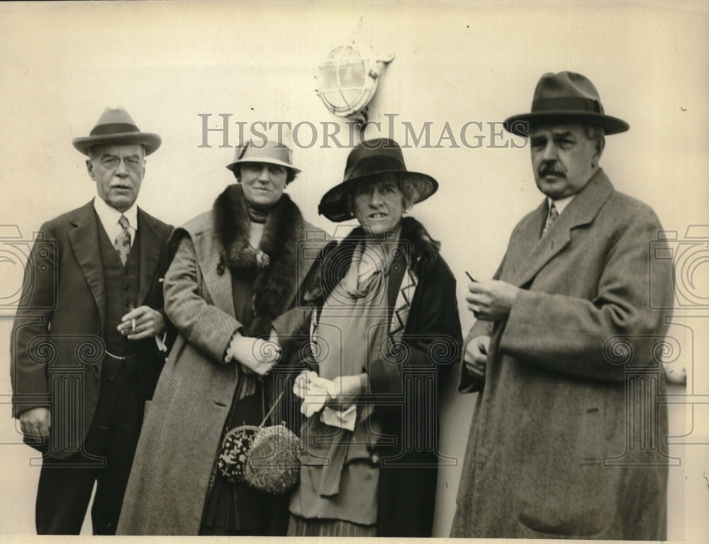 1926 Press Photo Mr & Mrs JB Mabon & Mr & Mrs Carroll Post aboard SS Mauretania - Historic Images