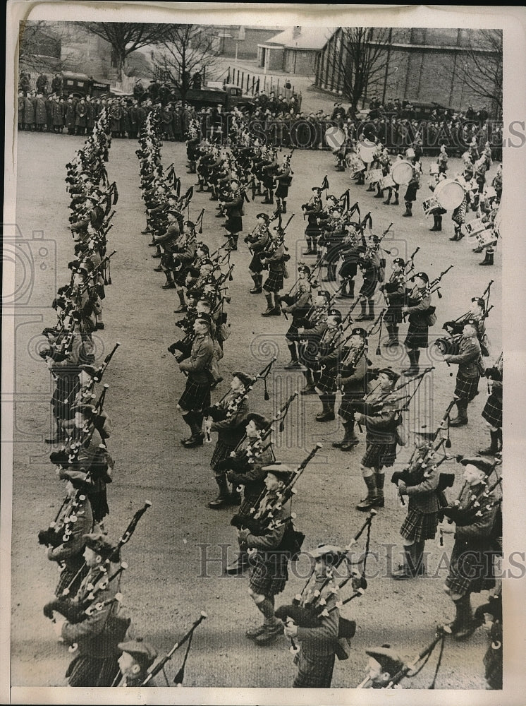 1940 Scottish Regiments Perform at South of England Depot - Historic Images