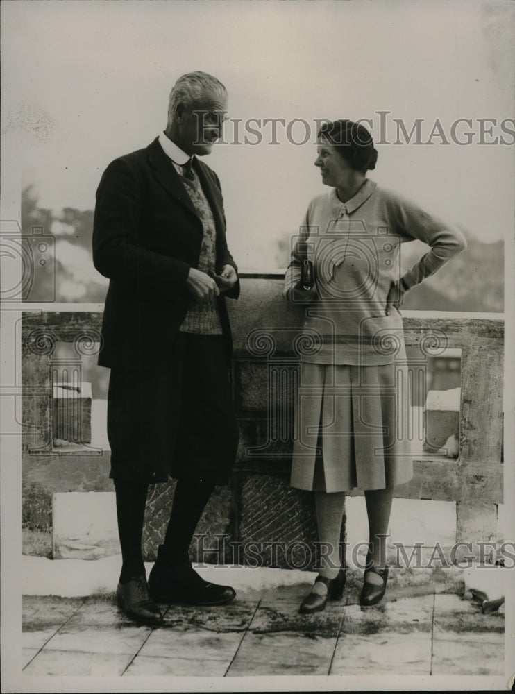 1930 Mr Price & Mrs Semmes at lunch in the Pyrenees  - Historic Images