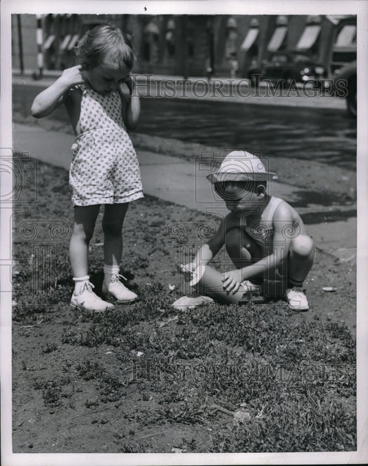 1941 Maureen Ryan, Brian Keavney for NYC 4th of July festivities-Historic Images