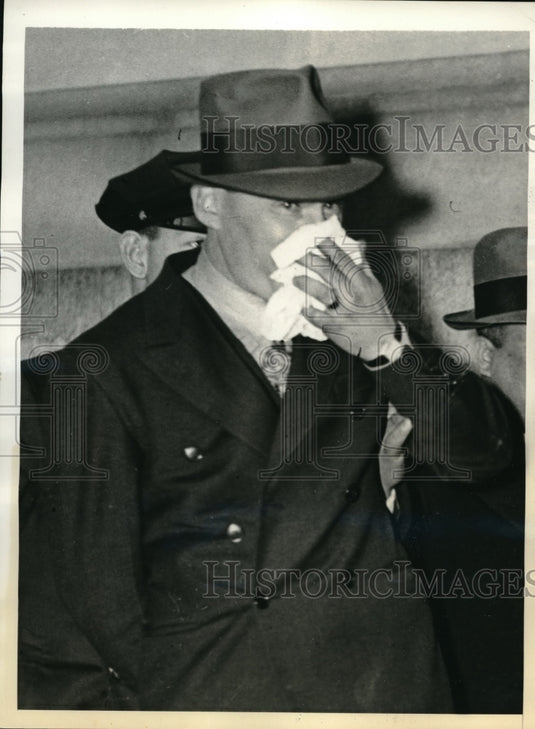 1937 James Lavin questioned in NYC death of Ralph Clements - Historic Images