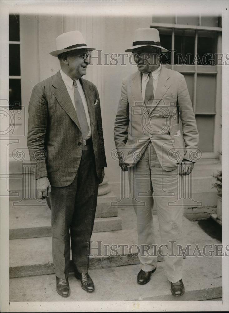 1934 Press Photo Lynn Talley, asst  to RFC director &amp; George Peek at White House - Historic Images