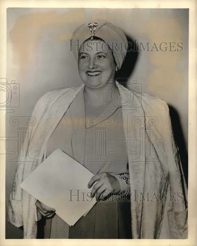 1943 Press Photo Helen Traubel on Great Artists Series with Bell Orchestra - Historic Images