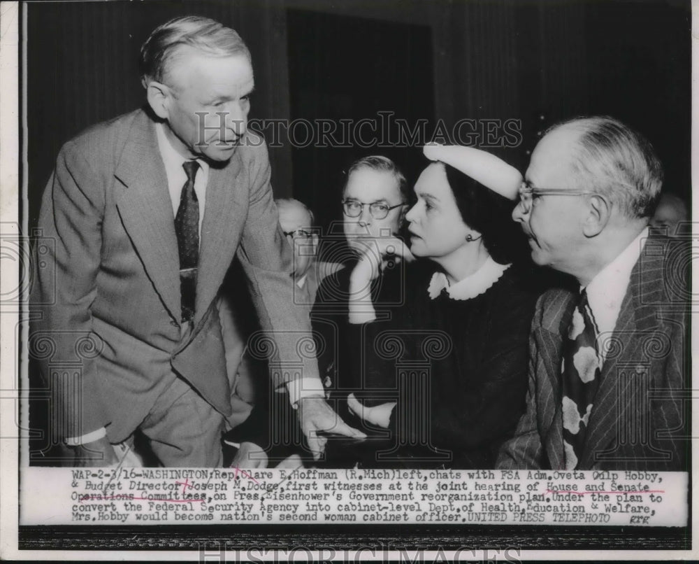 1953 Press Photo Rep.Clare E.Hoffman at House of Senate Operation Committee - Historic Images