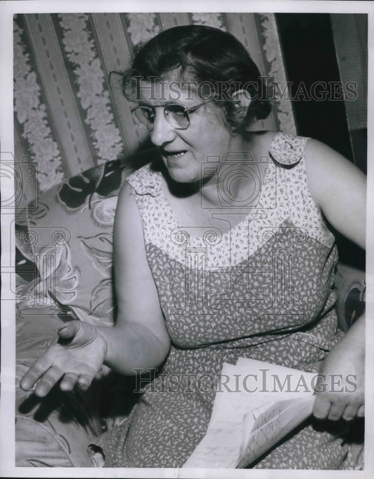 1955 Press Photo Mrs. Catherine Teller of 9113 Kennedy Evenue - neb39747 - Historic Images