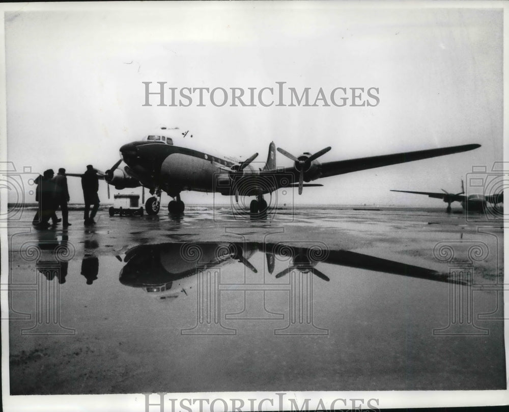 1969 Press Photo A DC-4 for meterological observations at Newfoundland - Historic Images