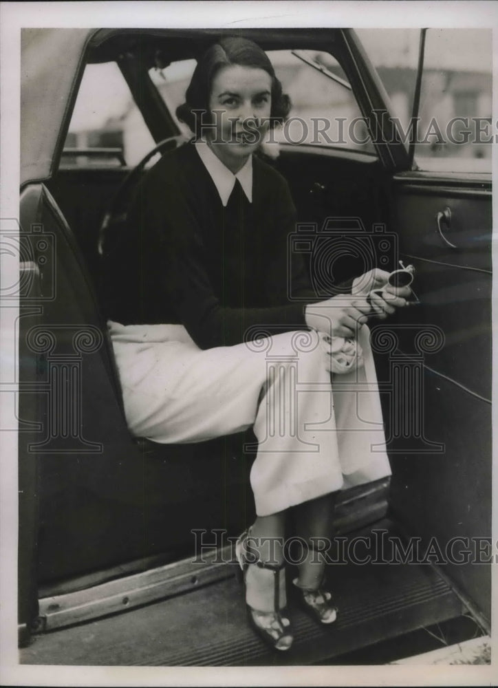 1938 Press Photo Santa De Wagner arrested on espionage charges - Historic Images