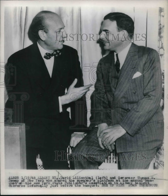 1948 David Lilienthal & Gov Thomas Dewey speak at publishers banquet - Historic Images