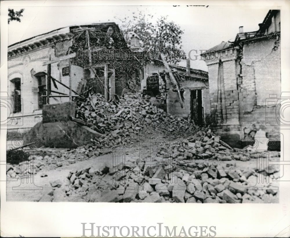 1965 Press Photo Rubble litters street in Tashkent Russia after earthquake-Historic Images