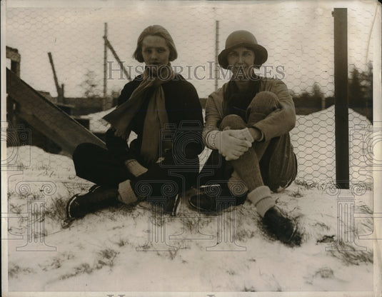 1932 Two Socialite at the Lake Placid Club in New York. - Historic Images