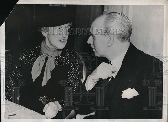 1938 Lady Oxford & patric Curwen a Grosvenor House, London - Historic Images