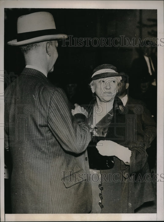 1937 Press Photo Mrs Juliet Tuttle & attorney Lee Francis dog poisoning trial - Historic Images