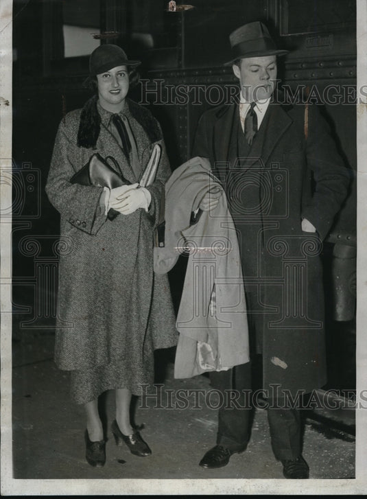 1934 Albert Taylor & bride Geraldine Swift in Mo. - Historic Images