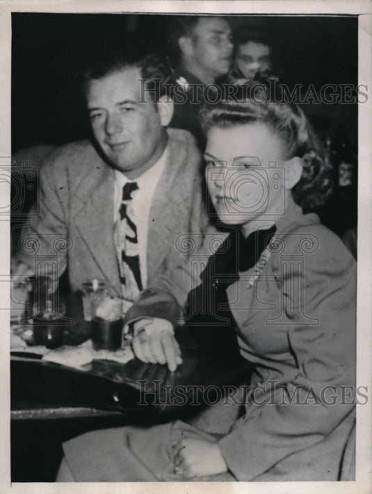 1945 Morris Edgar Thain & wife Mary to inherit WY cattle ranch - Historic Images