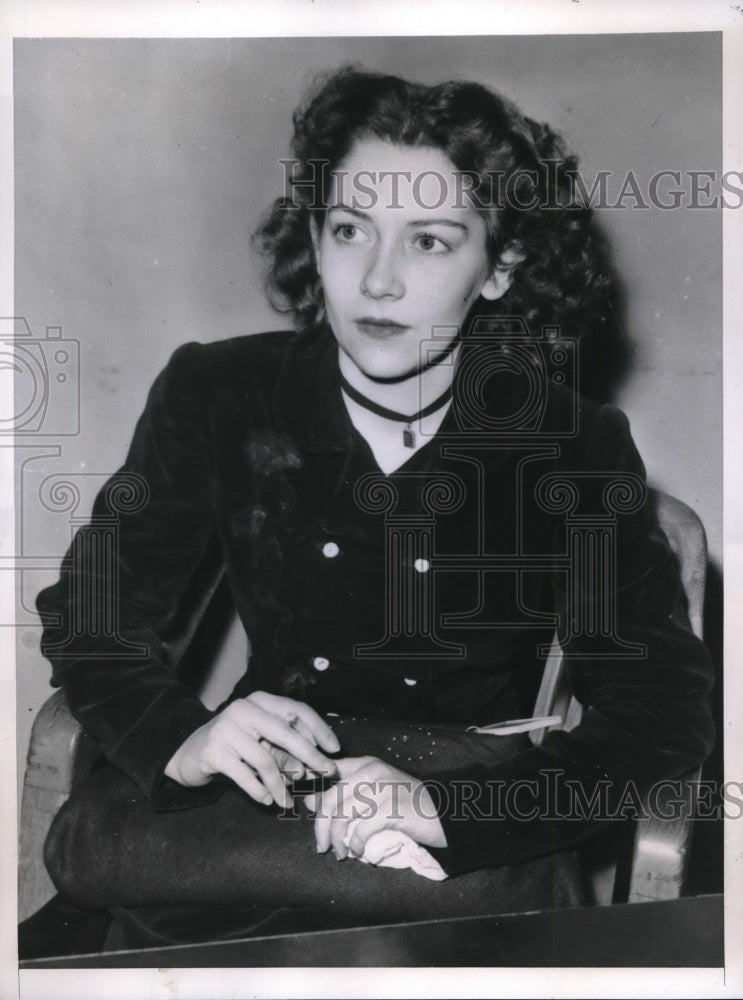 1946 Mrs Billie June Trombetta member of burglar gang in Detroit - Historic Images