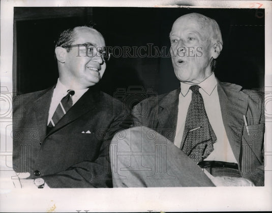 1964 Newton Minow chairman of FCC & Socialist candidate Norm Thomas - Historic Images