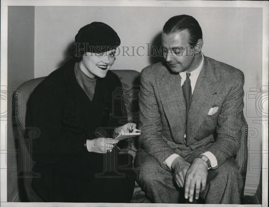 1933 Press Photo Prince Serge Divani & Grace Williams at Embassy Club - Historic Images