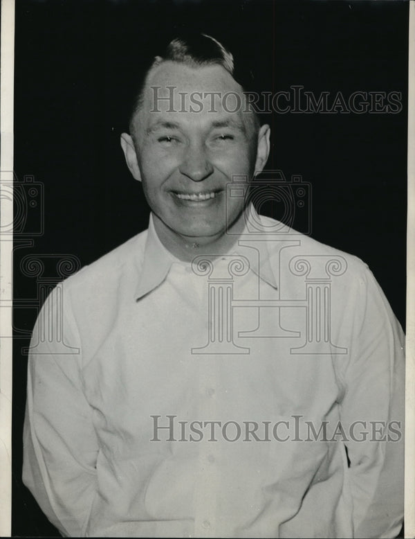 1931 Mr Joe Miller with a huge smile on his face - Historic Images
