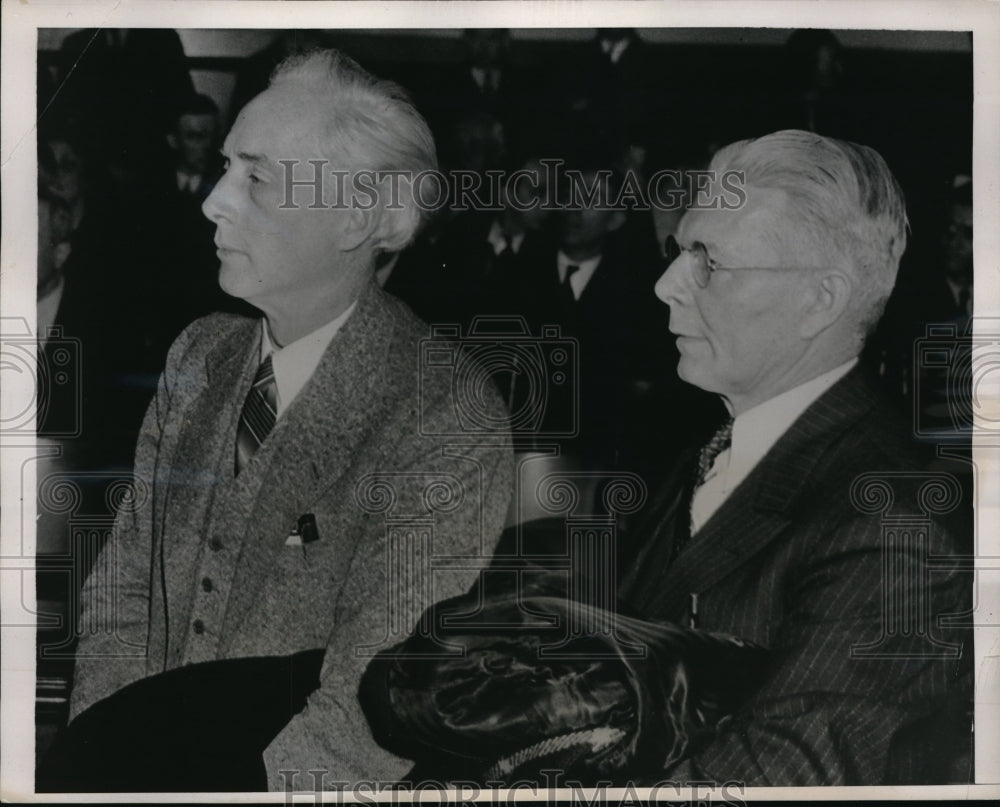 1939 Joseph A. Gllagher, William J. Rigney in court after arrest - Historic Images