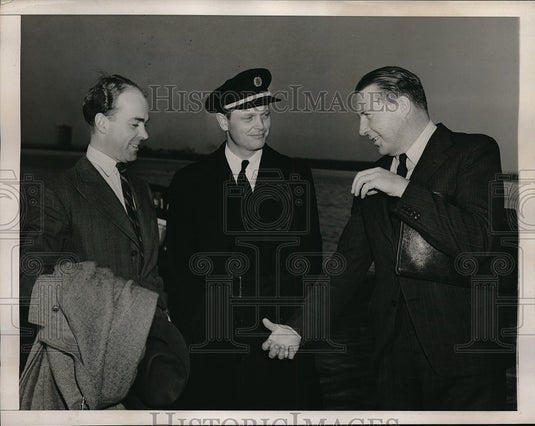 1941 Press Photo Captains R Alderson & Kelly Rogers - Historic Images