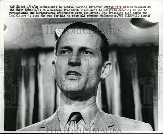 1970 Press Photo Curtis Tarr, Director of Selective Services at the White House. - Historic Images