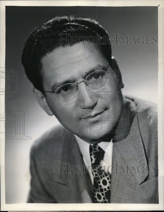 1946 Press Photo Alfredo Antonini on Stradivari Orchestra Program - neb43984 - Historic Images
