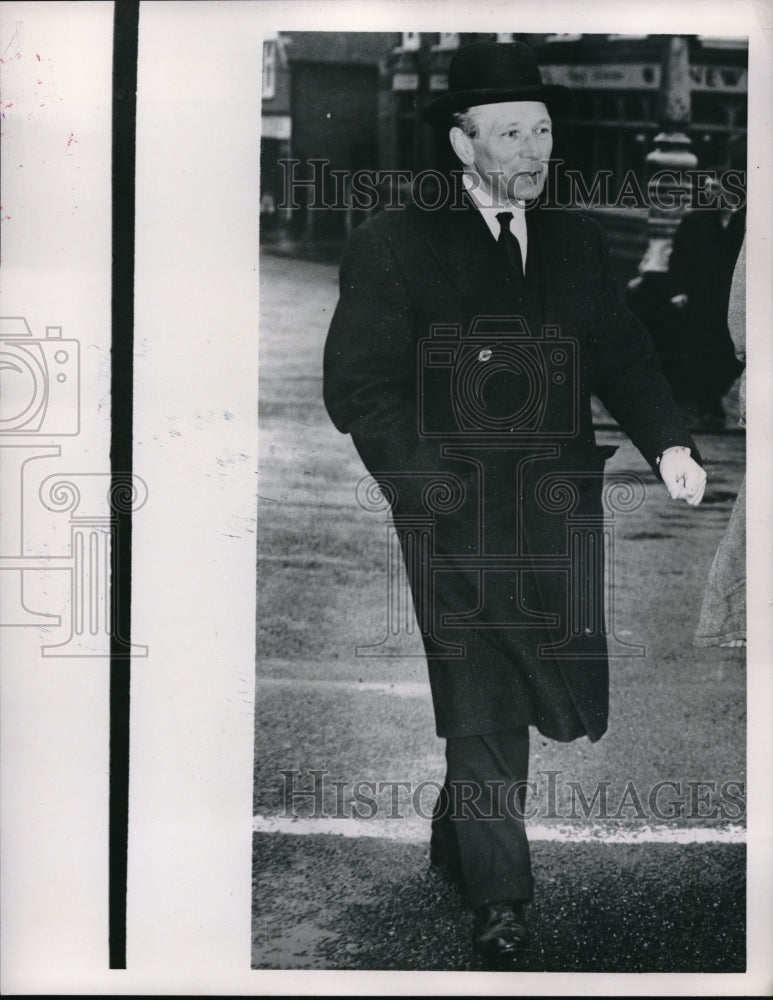 1957 Press Photo Geoffrey Lawrence, Recorder of Canterbury, England - Historic Images