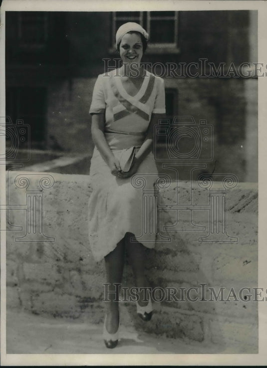 1932 Lorraine Taylor at Princess Hotel in Bermuda  - Historic Images