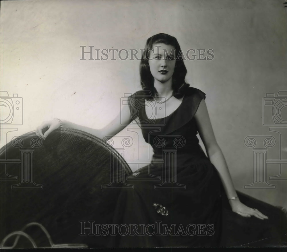 1946 Nancy anderson, daughter of Sec of Agri.Clinton Anderson - Historic Images