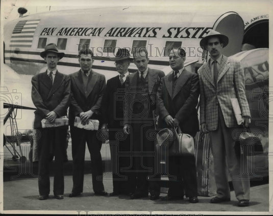 1944 Salvadoran refugees, HM Aguilar,JJB Rodriguez,JM Montsalvo - Historic Images