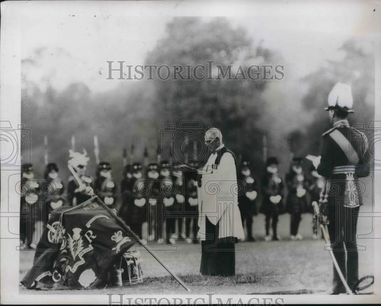 1938 Press Photo London, King George & Yeomen of the Guard-Historic Images