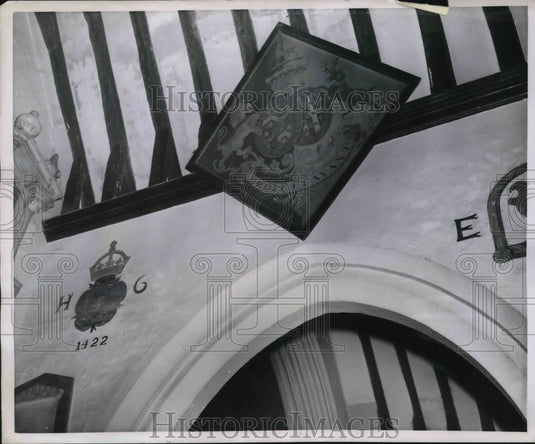 1952 The Walsingham Coat - Historic Images