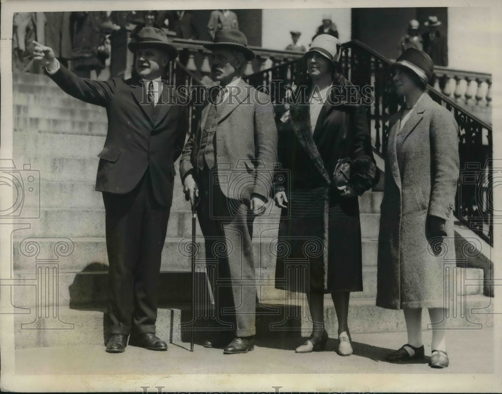 1927 Mass. Gov &amp; Mrs Fuller, Reginald MacDonald &amp; daughter in D.C. - Historic Images