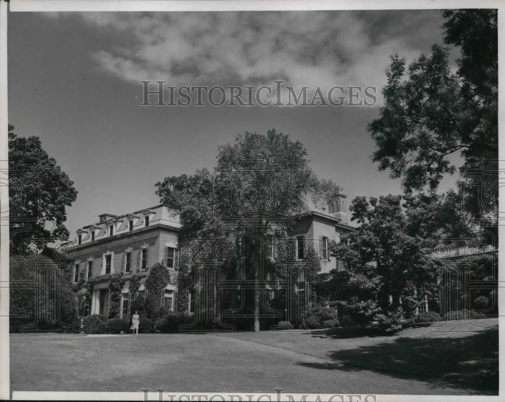 1944 Dumbarton Oaks HQ for Anglo - Historic Images