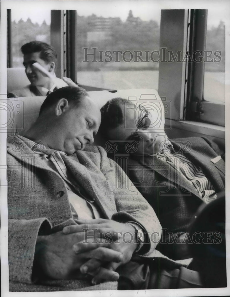 1952 Dodger catcher Dixie Howell & Gino Cimoli sleep on a train-Historic Images