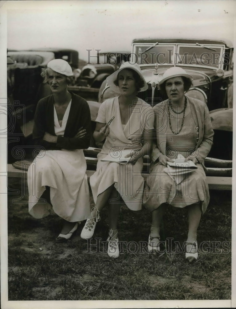 1932 NY society Mrs WT Hazard,Mrs CG Moeler &amp; Mrs N Whitehouse-Historic Images