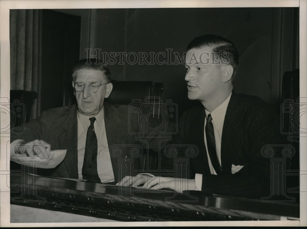 1938 Charles Hersch & Vincent Moranz testify at prison death inquest-Historic Images