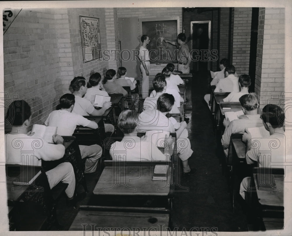 1944 Cook County Jail in Chicago, Ill students & teacher M. Stewart-Historic Images