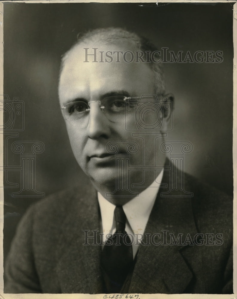 1939 Walter Graefe, Pres. of Pomona Products Company - Historic Images