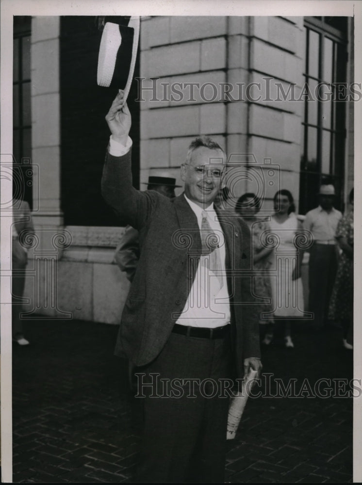 1938 Press Photo Gov Alfred Landon Kansas family vacation before campaign - Historic Images