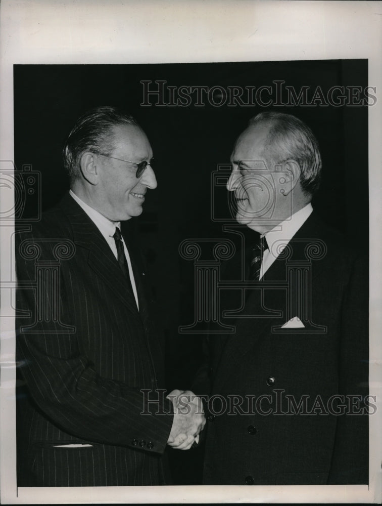 1947 Press Photo Flushing, NY Sen. Joe Maza &amp; Oswaldo Aranha of Brazil - Historic Images