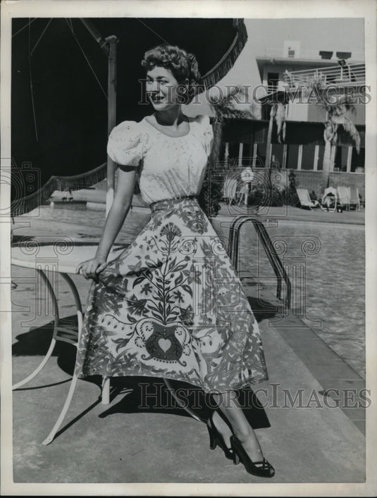 1950 Fashion model in dress for 1950-Historic Images