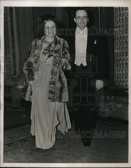 1939 Press Photo Mr & Mrs Jack Harding. Author of (Phantom Crown) - neb47575 - Historic Images