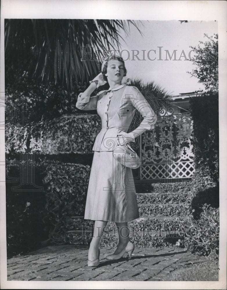 1950 Fashions for 1950-Historic Images