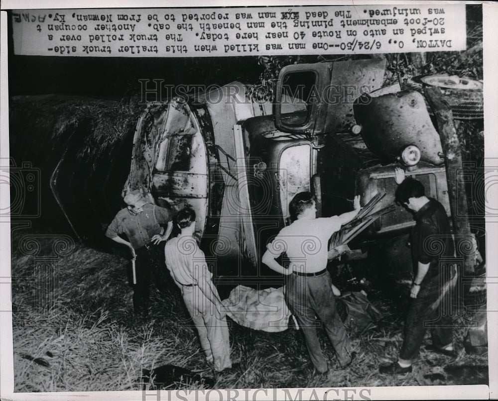 1950 Press Photo Man Killed in Trailer Truck Side Swiped Auto on Route 40 Dayton - Historic Images