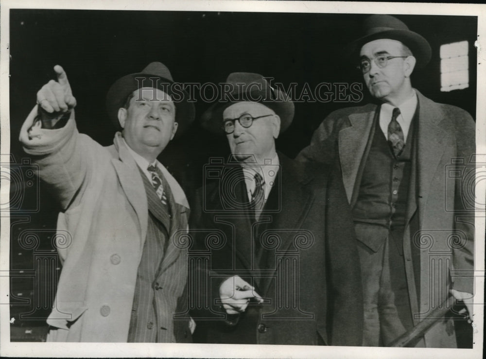 1944 Chicago, Ill Walter Hallanan, GOP Comm at convention - Historic Images