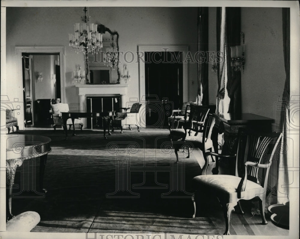 1931 D.C. quarters for Japanese Amb. Debuchi-Historic Images